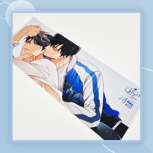 Love Shuttle - Illustration Desk Pad